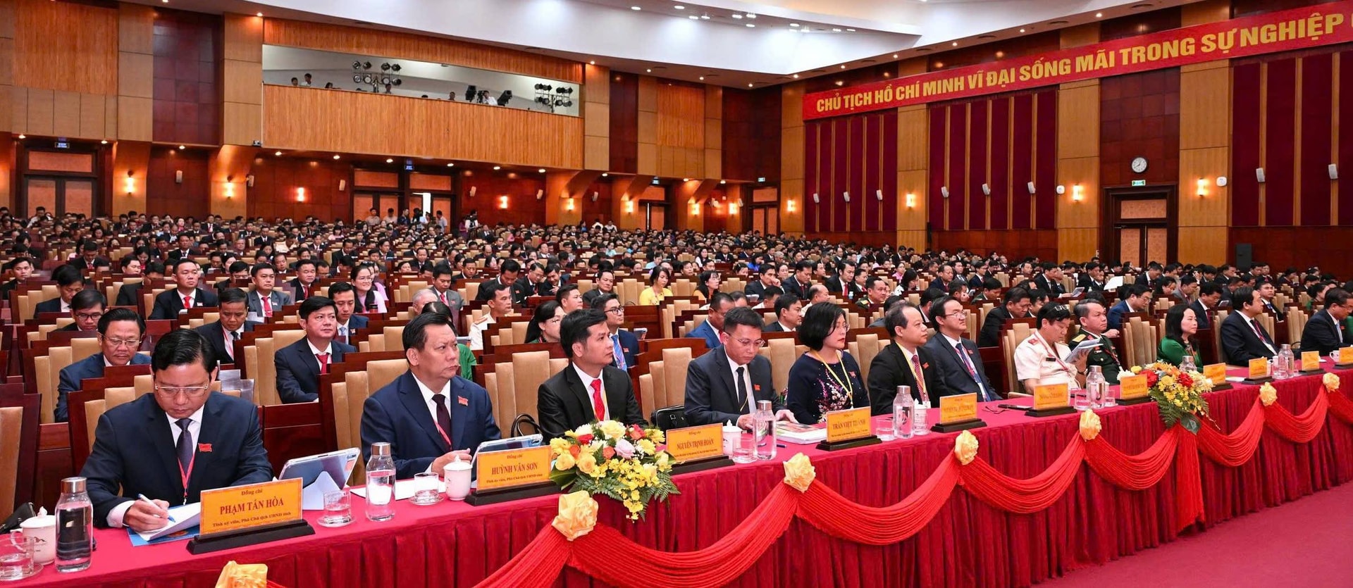 Các đại biểu tham dự Đại hội