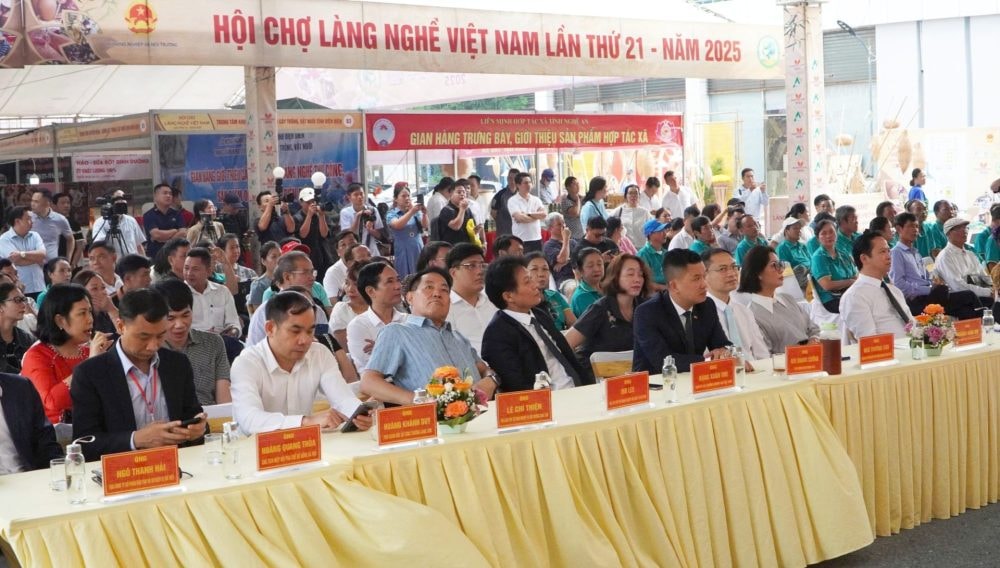 Khai mạc Hội chợ Làng nghề Việt Nam lần thứ 21 năm 2025