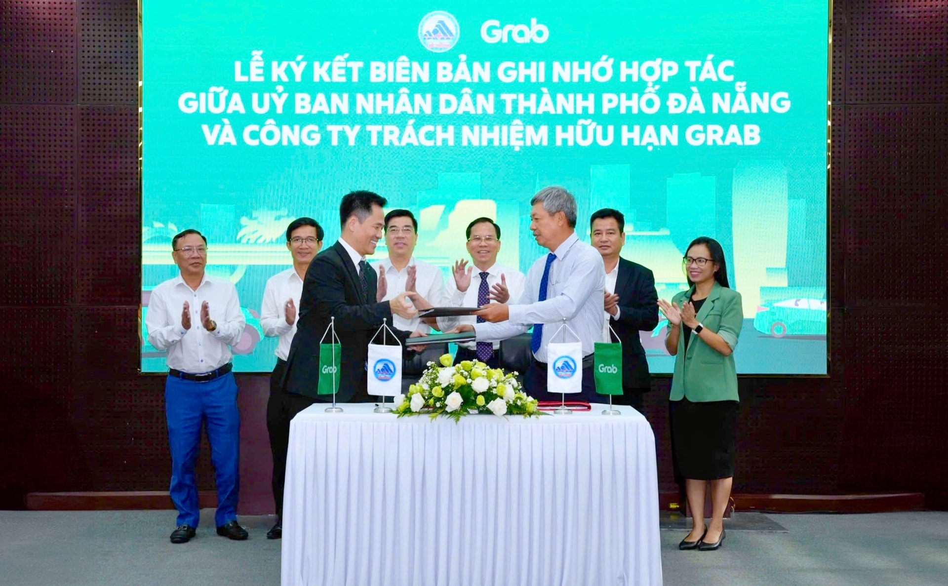 UBND Thành phố Đà Nẵng và Grab Việt Nam ký thoả thuận hợp tác thúc đẩy chuyển đổi số
