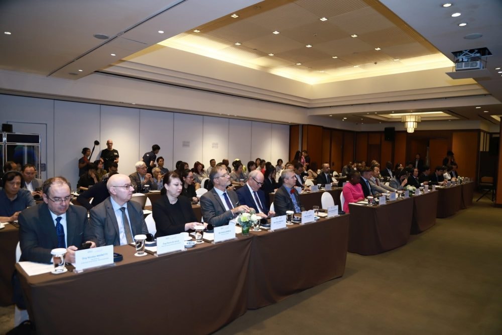 Diễn đàn Kinh tế Việt Nam - Pháp ngữ 2025: Mở rộng “vòng tròn hợp tác” giữa doanh nghiệp Việt Nam và cộng đồng Pháp ngữ Diễn đàn Kinh tế Việt Nam - Pháp ngữ 2025: Mở rộng “vòng tròn hợp tác” giữa doanh nghiệp Việt Nam và cộng đồng Pháp ngữ