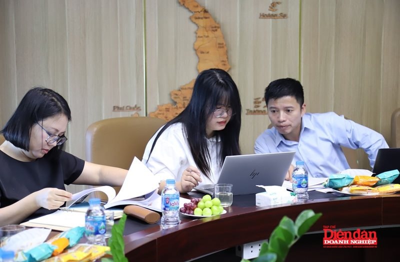 tham-dinh-sao-do-17.10.2.jpg