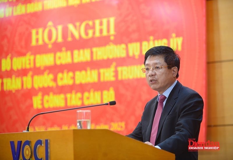 Thứ trưởng Bộ Tài chính Hồ Sỹ Hùng được điều động làm Bí thư Đảng uỷ VCCI