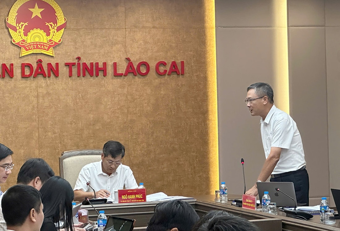 anh2lamvieclaocai21102025-20251021054456204.jpg