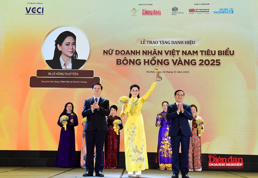 Vinh danh Top 10 Bông Hồng Vàng 2025