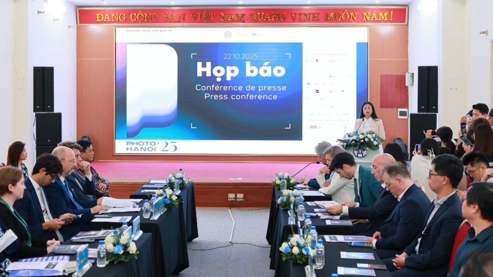 Khởi động Photo Hanoi ’25, biennale nhiếp ảnh quốc tế tại Hà Nội