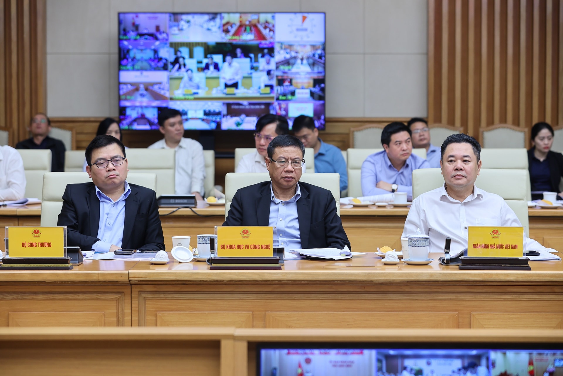 Thủ tướng: Chủ động, tích cực thúc đẩy các dự án đường sắt và chuyển giao, phát triển công nghệ- Ảnh 10.