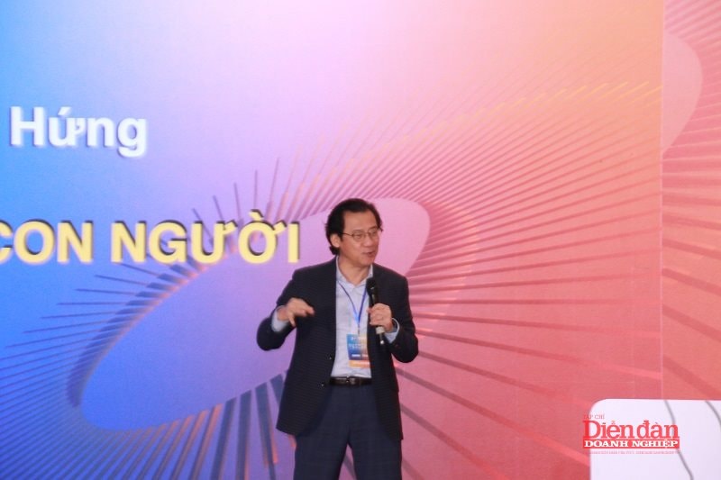 ongquang1.jpg