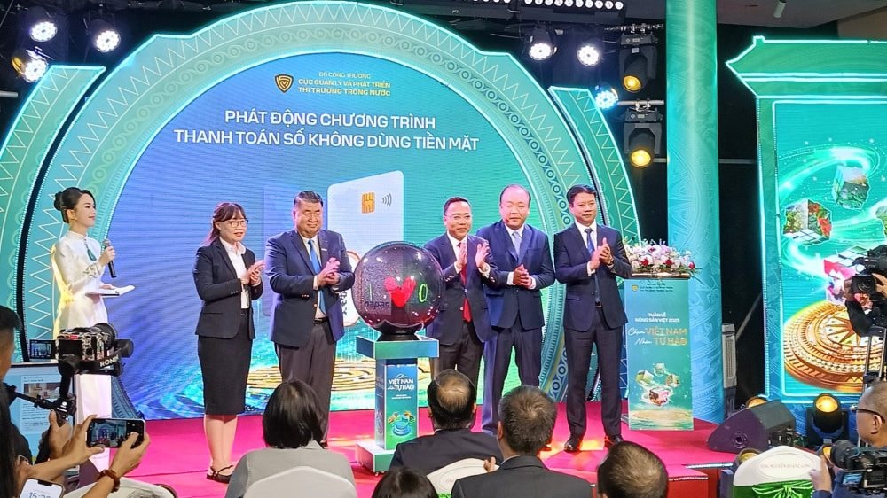 Khai mạc Tuần lễ Nông sản Việt 2025