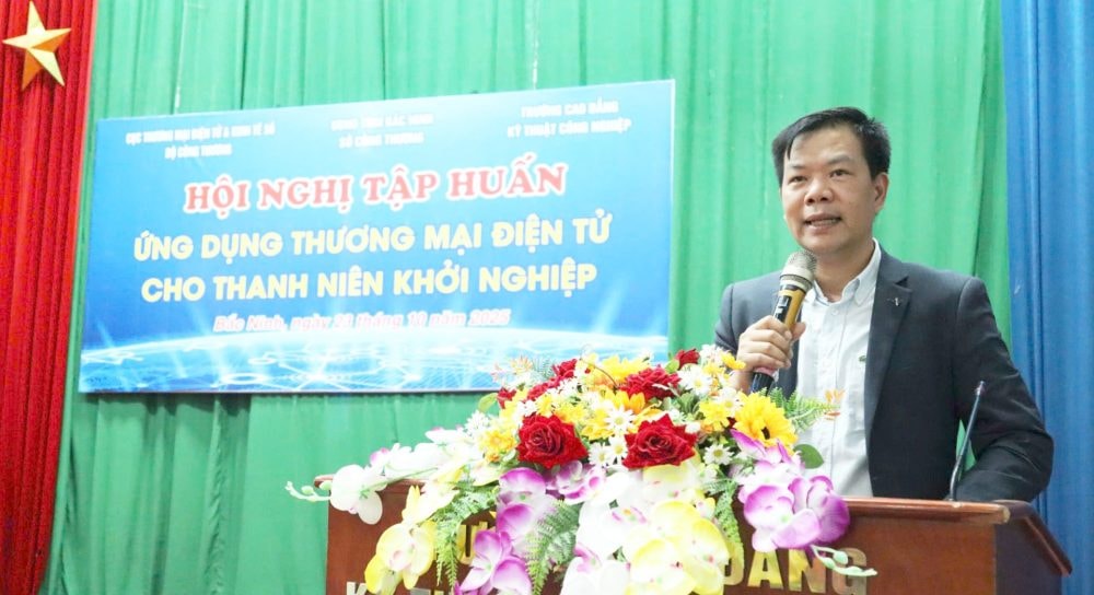 Thanh niên Bắc Ninh khởi nghiệp cùng thương mại điện tử Thanh niên Bắc Ninh khởi nghiệp cùng thương mại điện tử