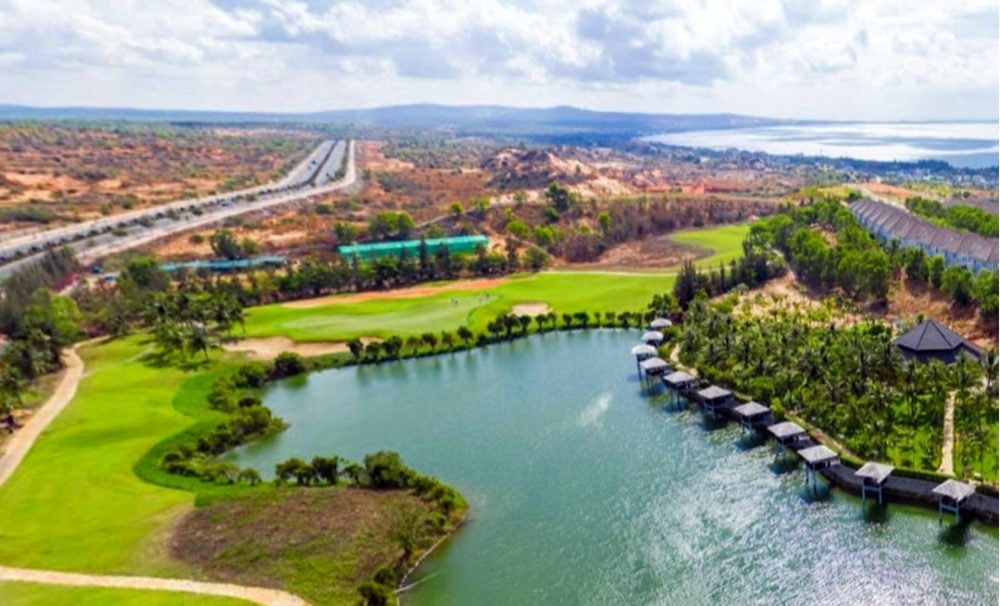 Lâm Đồng thu hút nhiều dự án lớn với tổng vốn trên 35.000 tỷ đồng Lâm Đồng thu hút nhiều dự án lớn với tổng vốn trên 35.000 tỷ đồng