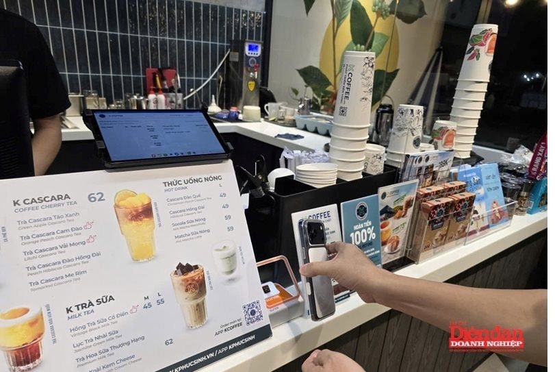 Nhu cầu thanh toán và rút tiền mặt của người dân đang có xu hướng giảm