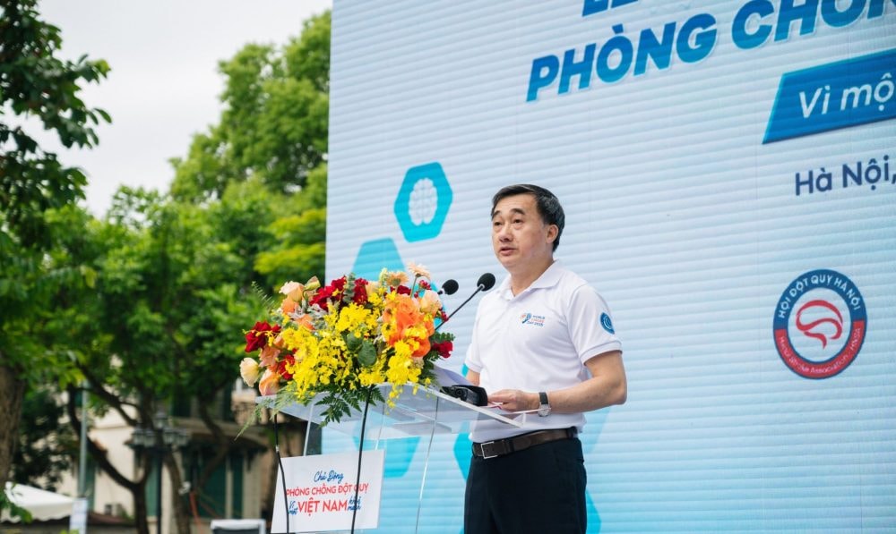 Phát động Chương trình Quốc gia Phòng chống và Quản lý Đột quỵ Phát động Chương trình Quốc gia Phòng chống và Quản lý Đột quỵ