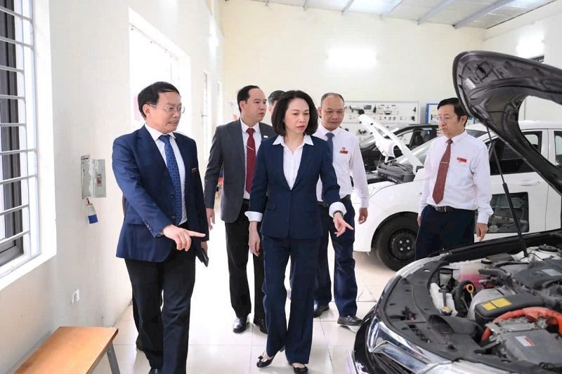 Xây dựng Trường Cao đẳng Công nghệ cao Hà Nội thành cơ sở đào tạo chất lượng cao