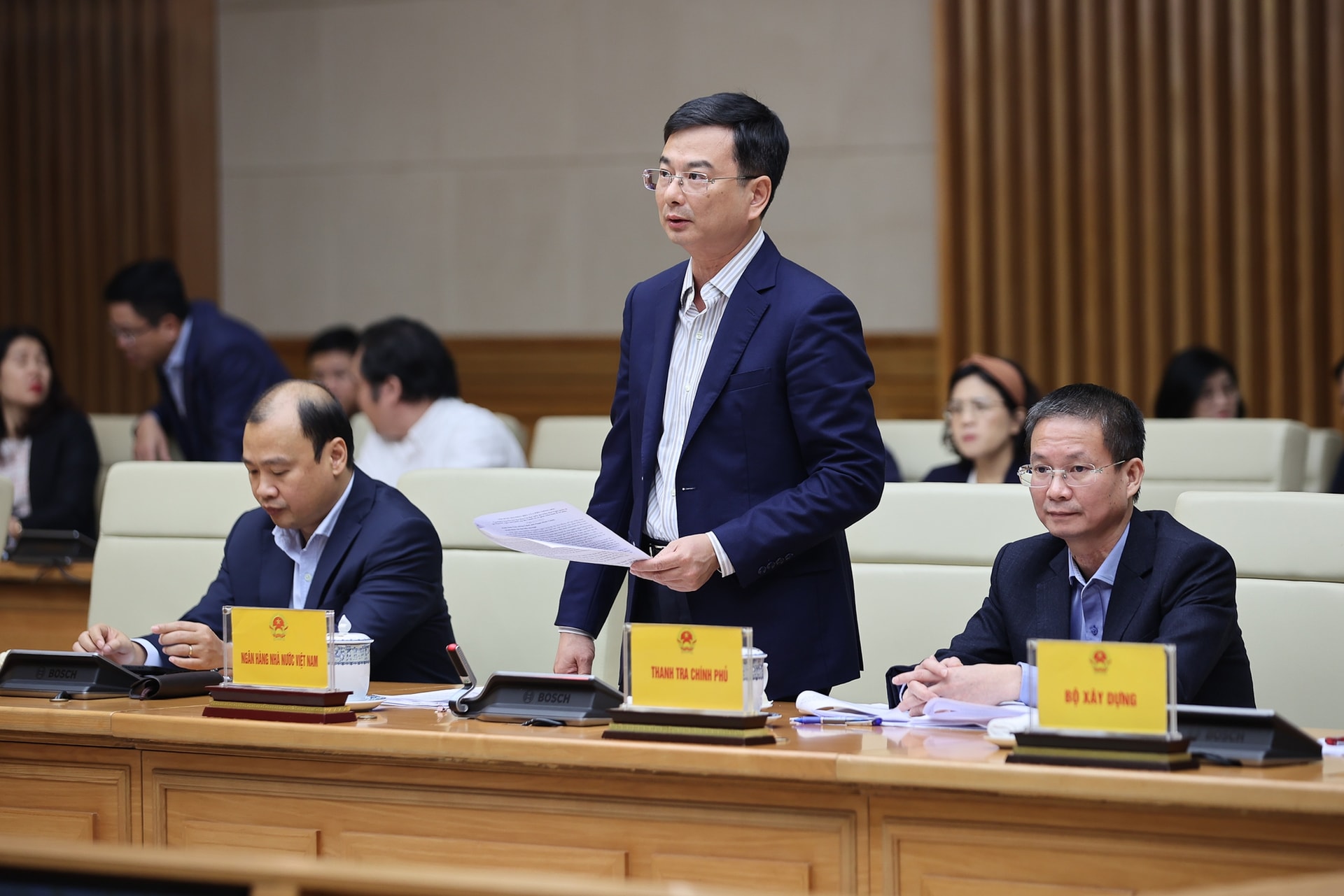 Thủ tướng: Phải tạo điều kiện khi doanh nghiệp tư nhân tham gia các dự án lớn, nhận nhiệm vụ khó khăn- Ảnh 5.