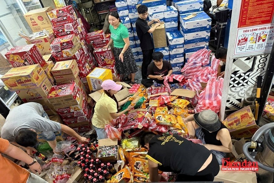 Diễn đàn Doanh nghiệp đến với người dân vùng lũ