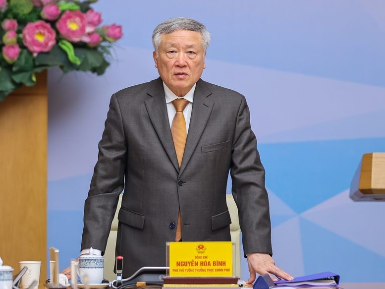 Thủ tướng: Đưa Trung tâm tài chính quốc tế tại Việt Nam hoạt động ngay trong tháng 11