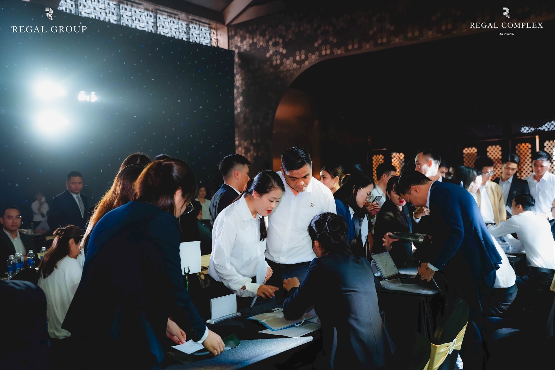 Ảnh 11 - Regal Complex