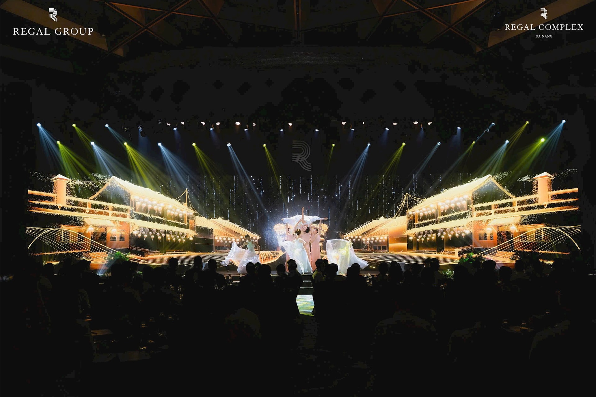 Ảnh 3 - Regal Complex