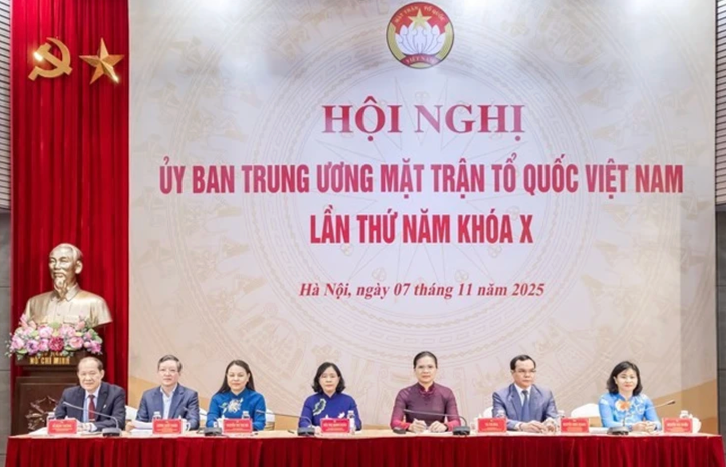 Ảnh màn hình 2025-11-08 lúc 13.20.33