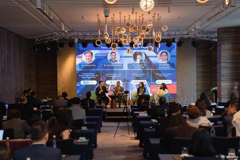 Phiên thảo luận