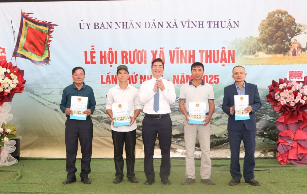 Vĩnh Thuận khai hội Rươi lần thứ nhất năm 2025: Từ sản vật phù sa đến di sản văn hóa