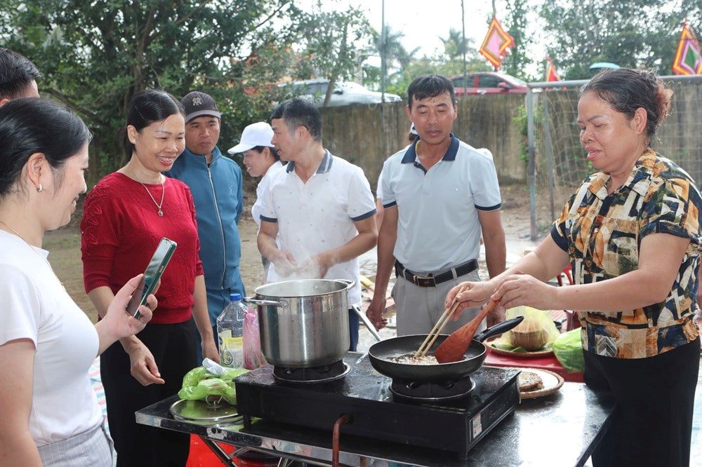 Vĩnh Thuận khai hội Rươi lần thứ nhất năm 2025: Từ sản vật phù sa đến di sản văn hóa