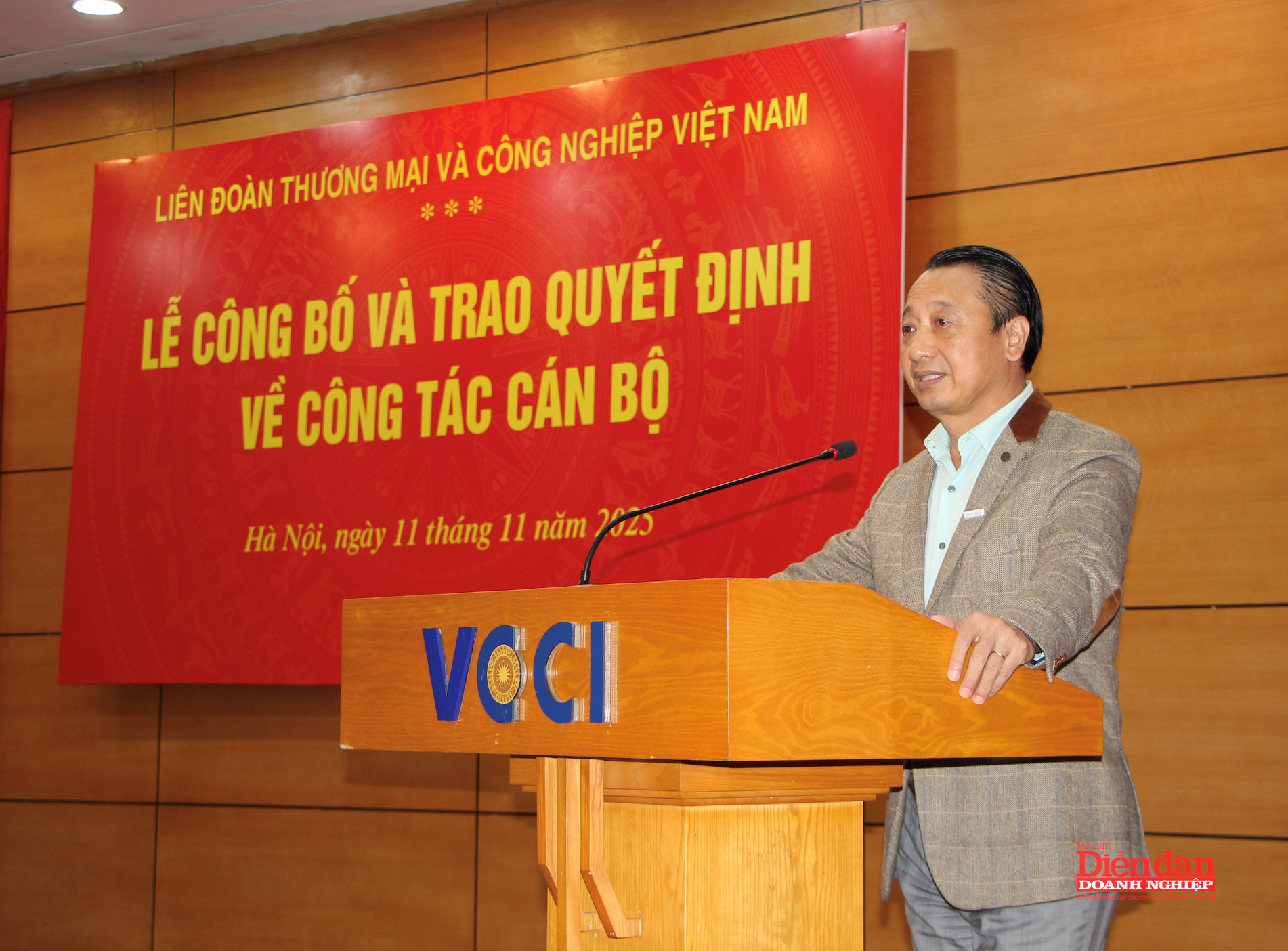 Ảnh chụp Màn hình 2025-11-11 lúc 12.46.38