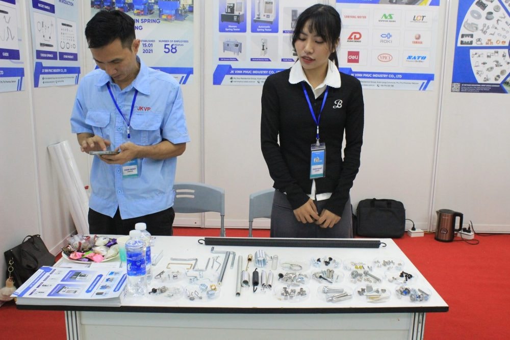 Hướng tới nền công nghiệp chủ lực phát triển và hội nhập quốc tế