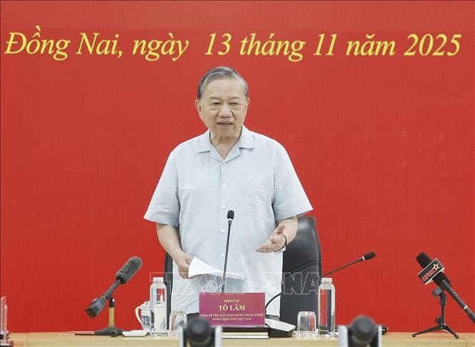 Tổng Bí thư Tô Lâm kiểm tra Dự án Sân bay Long Thành- Ảnh 6. Tổng Bí thư Tô Lâm kiểm tra Dự án Sân bay Long Thành- Ảnh 6.