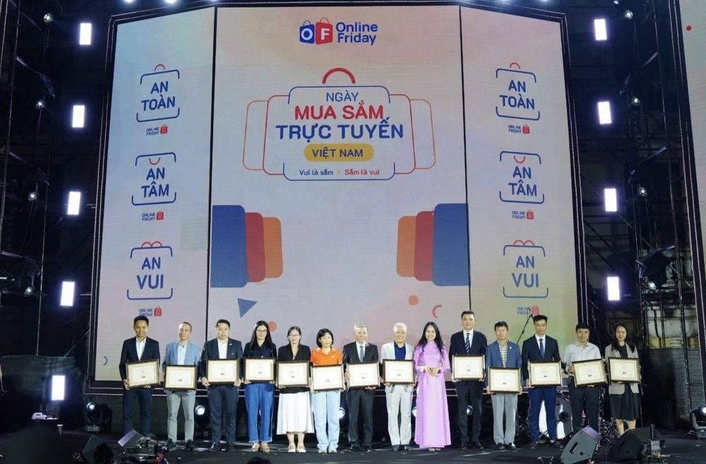 Khai mạc Online Friday 2025 với chủ đề 