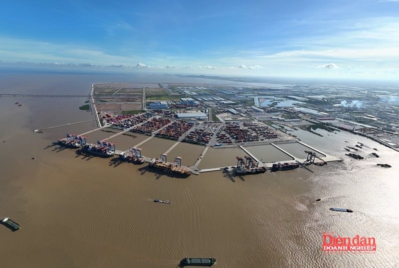 Cảng quốc tế nội khu Nam Đình Vũ