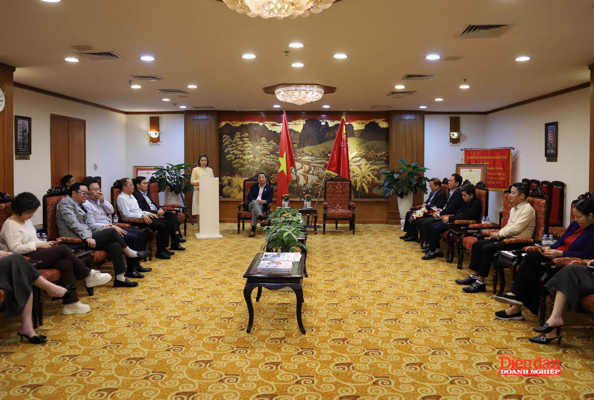 Ảnh chụp Màn hình 2025-11-18 lúc 10.55.06