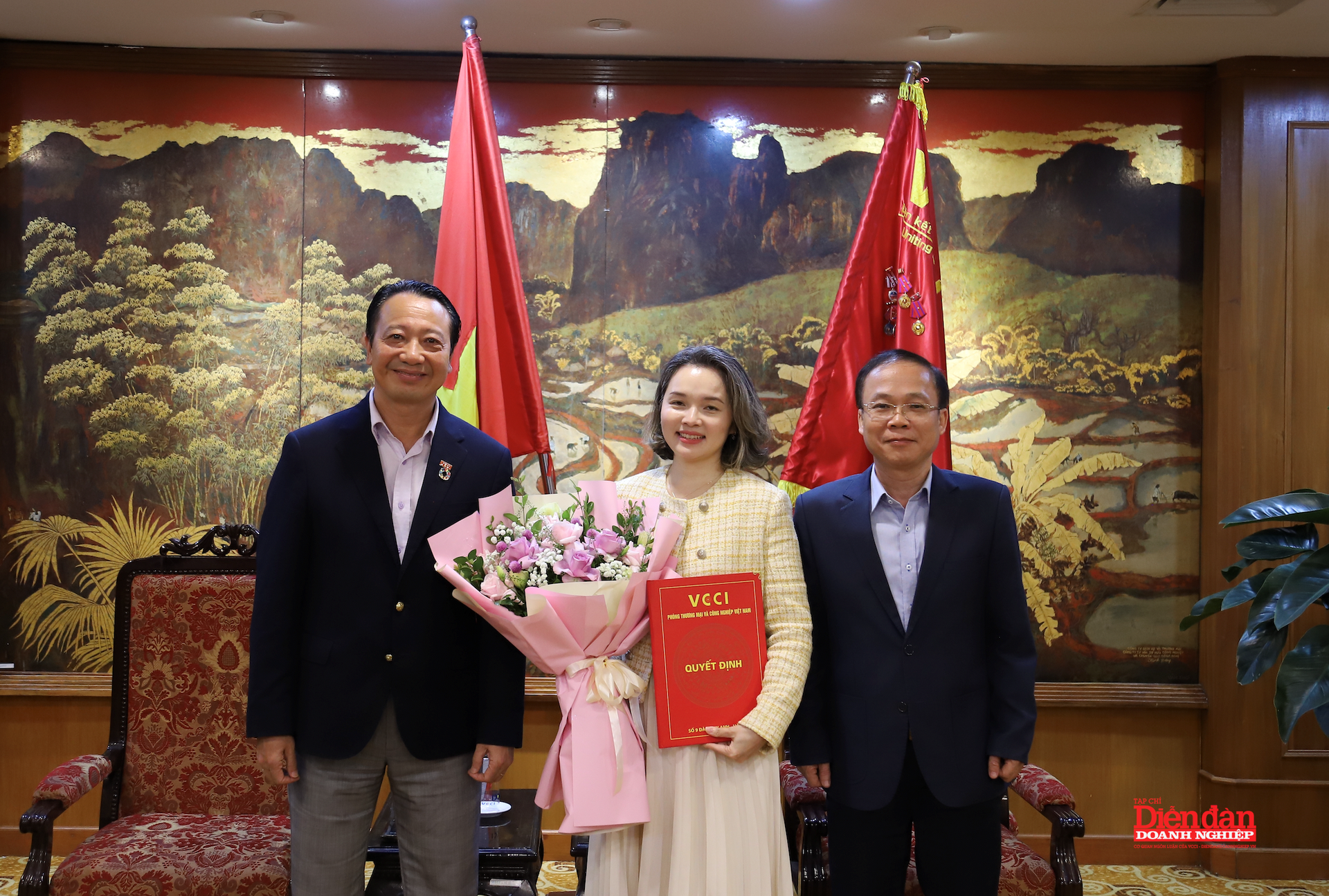 Ảnh chụp Màn hình 2025-11-18 lúc 11.15.10