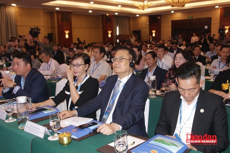 Các đại biểu và doanh nghiệp tham dự Hội nghị. Ảnh: Đình Đại