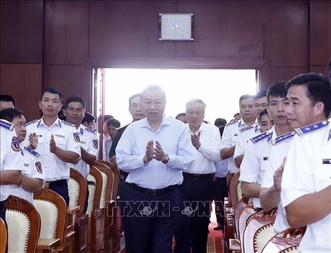 Tổng Bí thư Tô Lâm: Tập trung xây dựng Cảnh sát biển Việt Nam theo hướng 'tinh, gọn, mạnh' tiến thẳng lên hiện đại- Ảnh 2.