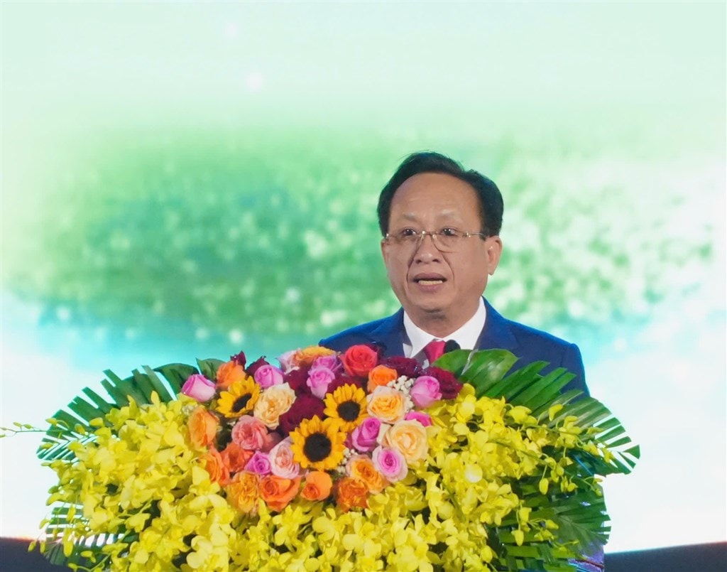 Phó Bí thư Tỉnh ủy, Chủ tịch HĐND tỉnh Phạm Văn Thiều phát biểu khai mạc.