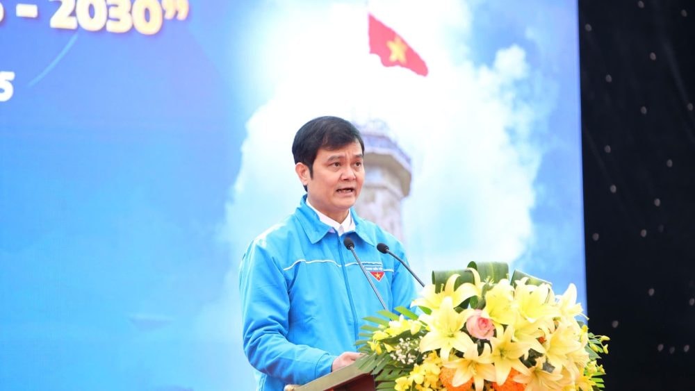 Tuổi trẻ Việt Nam đồng hành với thanh thiếu nhi vùng biên giới