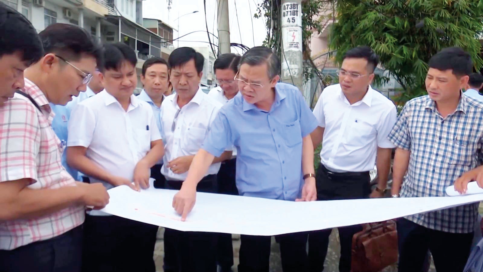 Chủ tịch UBND thành phố Cần Thơ khảo sát tiến độ thực hiện Dự án Nâng cấp, mở rộng Quốc lộ 91