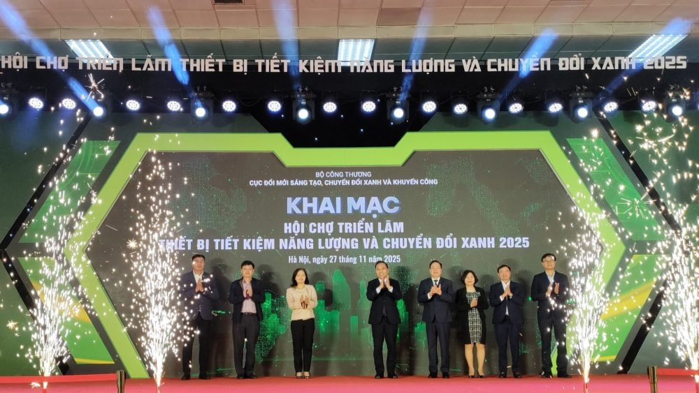 Khai mạc Hội chợ Triển lãm thiết bị tiết kiệm năng lượng và chuyển đổi xanh 2025
