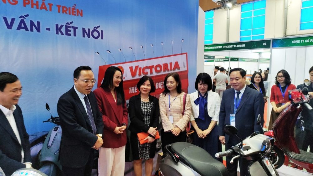 Khai mạc Hội chợ Triển lãm thiết bị tiết kiệm năng lượng và chuyển đổi xanh 2025