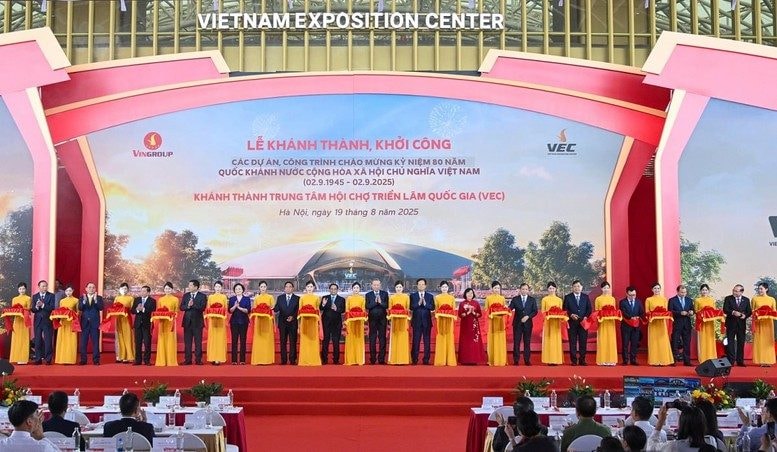 Thủ tướng đôn đốc chuẩn bị Lễ khánh thành, khởi công các công trình lớn, ý nghĩa chào mừng Đại hội Đảng