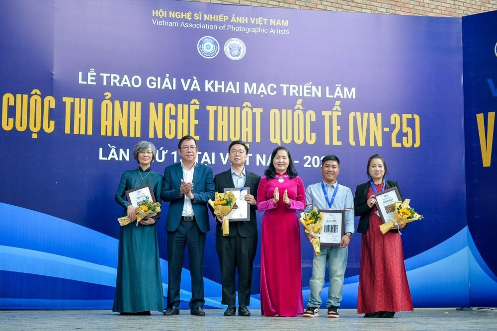 VN-25: Dấu ấn hội nhập của nhiếp ảnh Việt Nam trong dòng chảy quốc tế