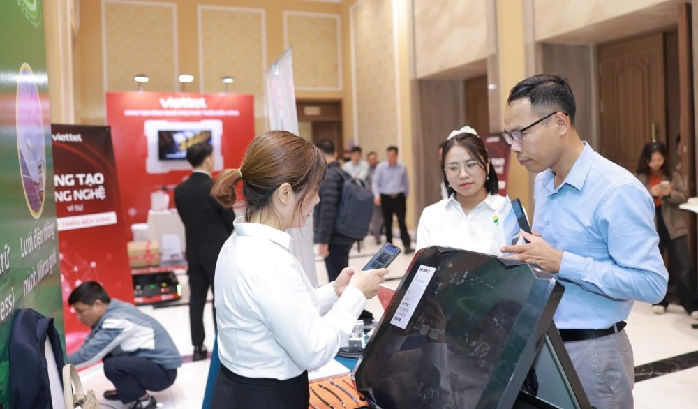 Công nghệ hội tụ tại Diễn đàn Chuyển đổi số ngành Công Thương 2025