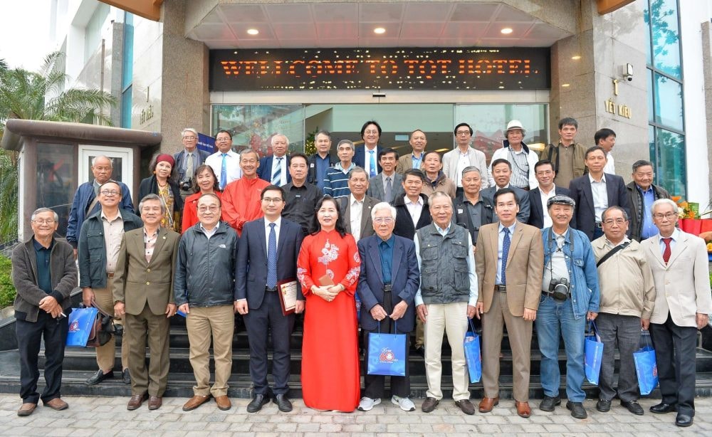 Hội Nghệ sĩ Nhiếp ảnh Việt Nam hành trình 60 năm đồng hành cùng đất nước