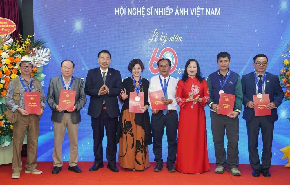Hội Nghệ sĩ Nhiếp ảnh Việt Nam hành trình 60 năm đồng hành cùng đất nước