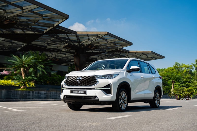 Thuế giảm, xe hybrid đại hạ giá từ đầu năm 2026