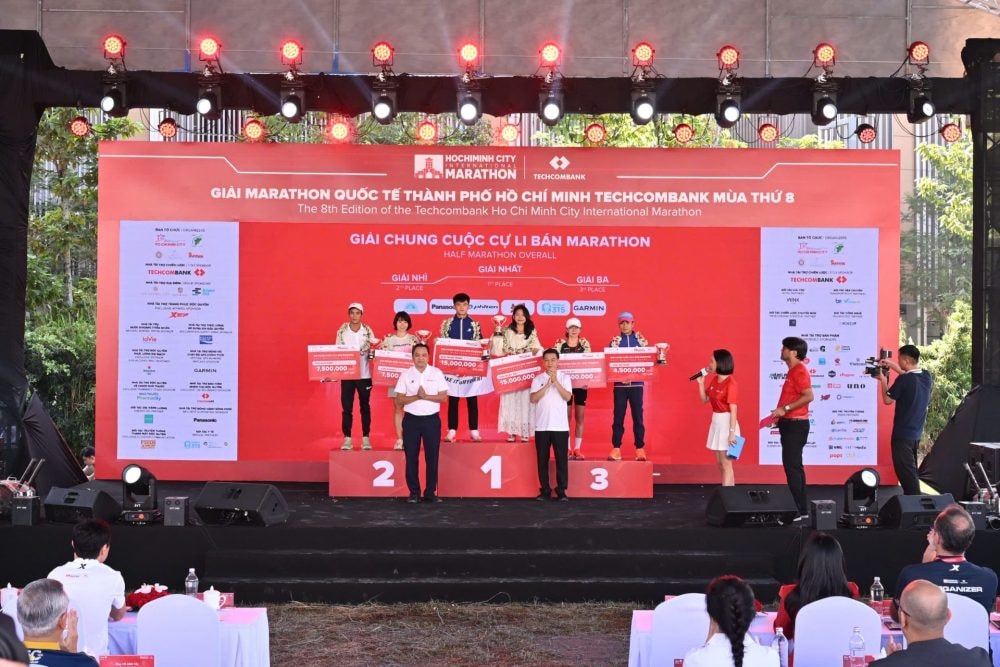 Giải Marathon Quốc tế TP.HCM Techcombank mùa 8 lập kỷ lục với hơn 23.000 vận động viên