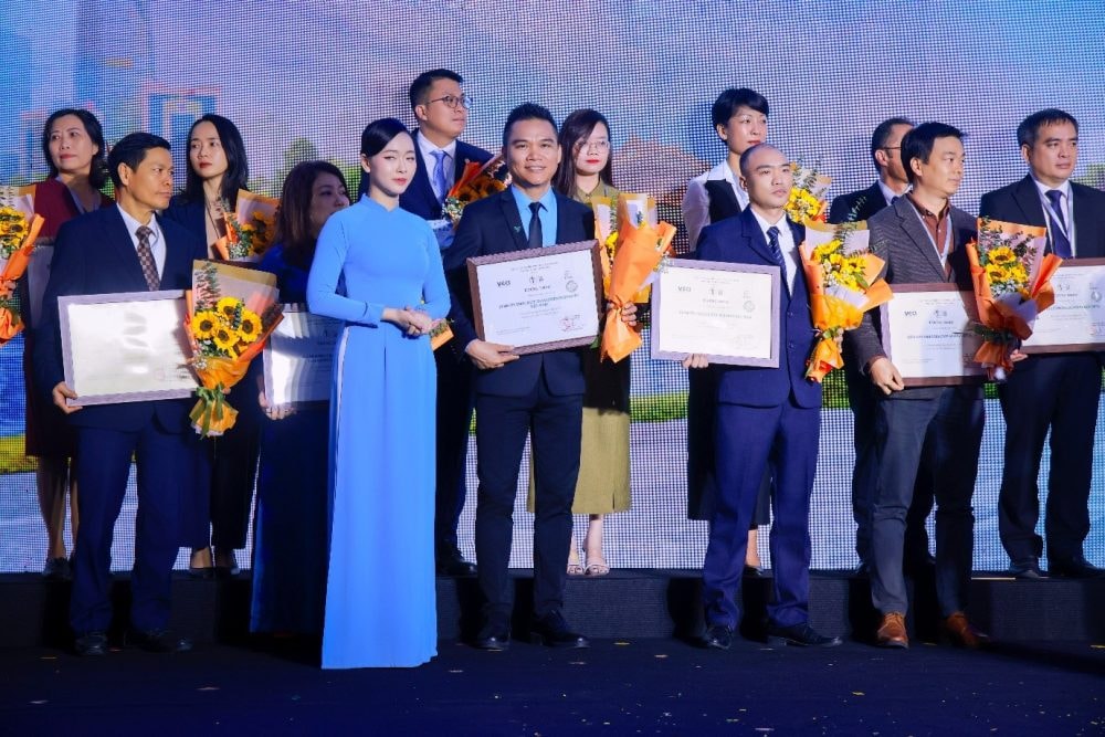 Herbalife Việt Nam lần thứ 8 vào Top 100 Doanh nghiệp Bền vững Việt Nam