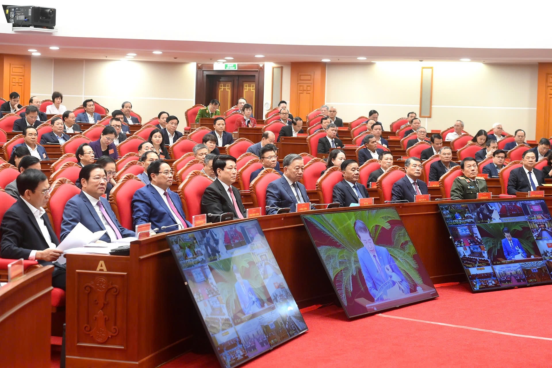 Chống tham nhũng, lãng phí, tiêu cực làm Đảng ta ngày càng mạnh hơn- Ảnh 2.