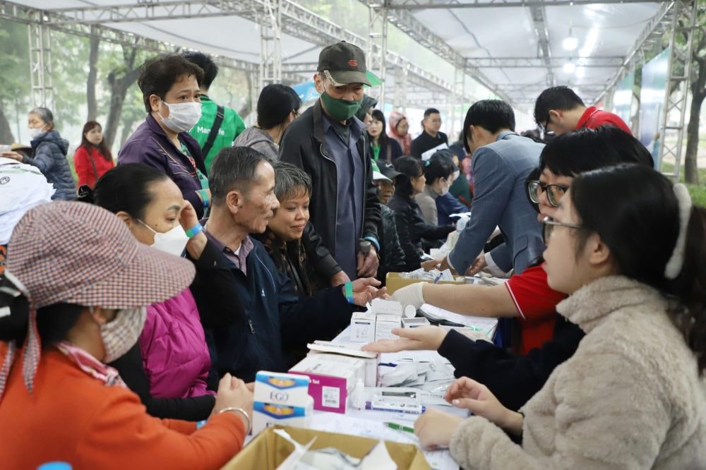 Thầy thuốc trẻ chung tay nâng cao chất lượng chăm sóc sức khỏe Nhân dân